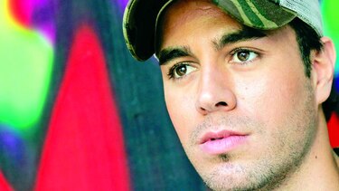 Azotes por organizar concierto de Enrique Iglesias en Sri Lanka
