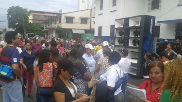 Docentes levantan huelga y firmarán acuerdo con el Gobierno