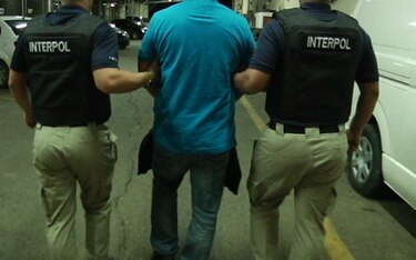 Galo Lara llega a la sede de la DIJ, tras ser detenido en Veraguas
