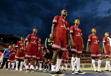Inauguran la Copa Presidente de fútbol