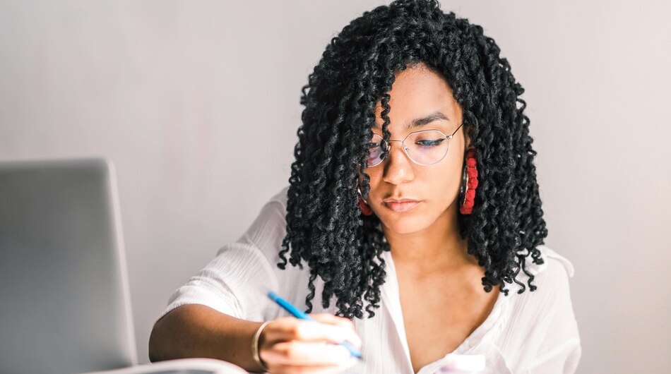 Estados Unidos sanciona a empresa que ofreció trabajo ‘solo para blancos’ y nacidos en el país