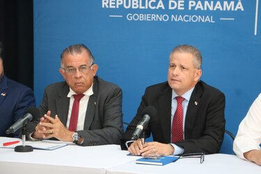 Gobierno asigna $25 millones para comprar jamón y pollo para la ‘Navidad Solidaria 2023′