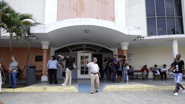 Especialistas del Hospital Santo Tomás esperan una explicación de la decisión del Gabinete