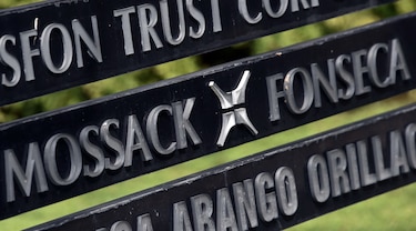 Contador es condenado a prisión en Nueva York, por caso ligado a Mossack Fonseca