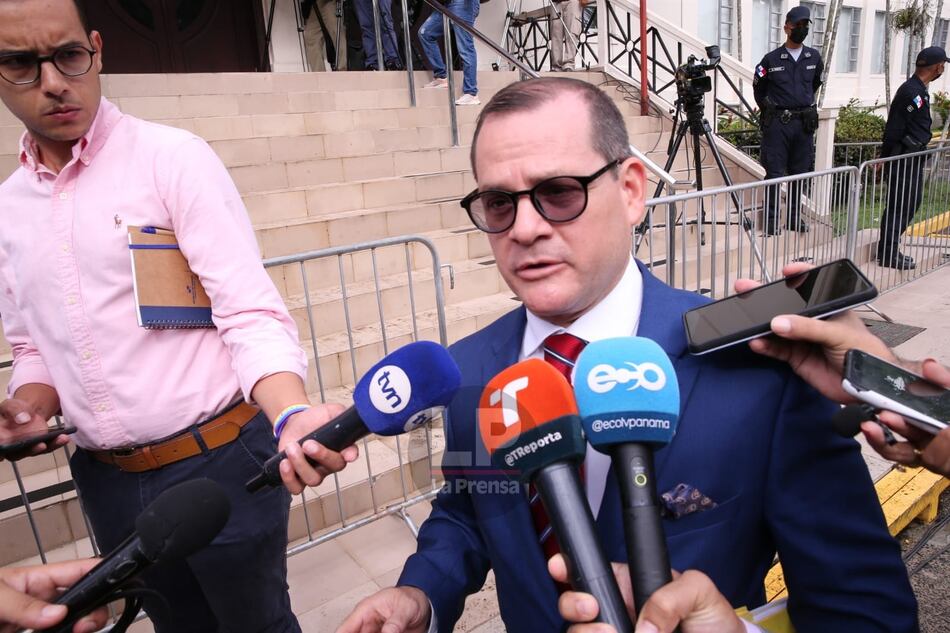 Fuero penal y voto obligatorio, temas que surgieron en la tercera jornada de entrevistas a aspirantes a magistrado del TE