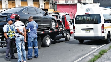 ATTT cierra proceso de consultas para modificar tarifas de grúas