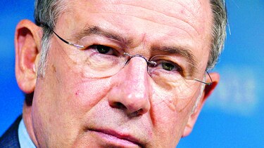 Rodrigo Rato queda en libertad; le retiran el pasaporte