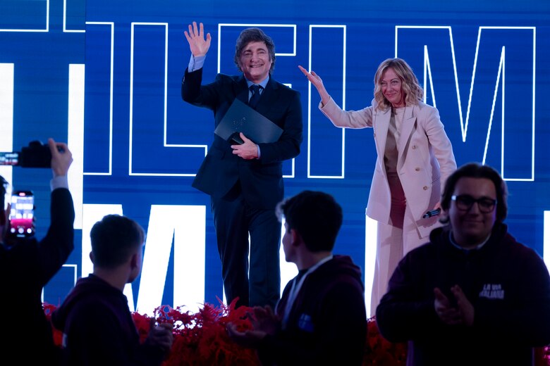 Entre logros y excesos: el riesgo del autoritarismo en el gobierno de Javier Milei