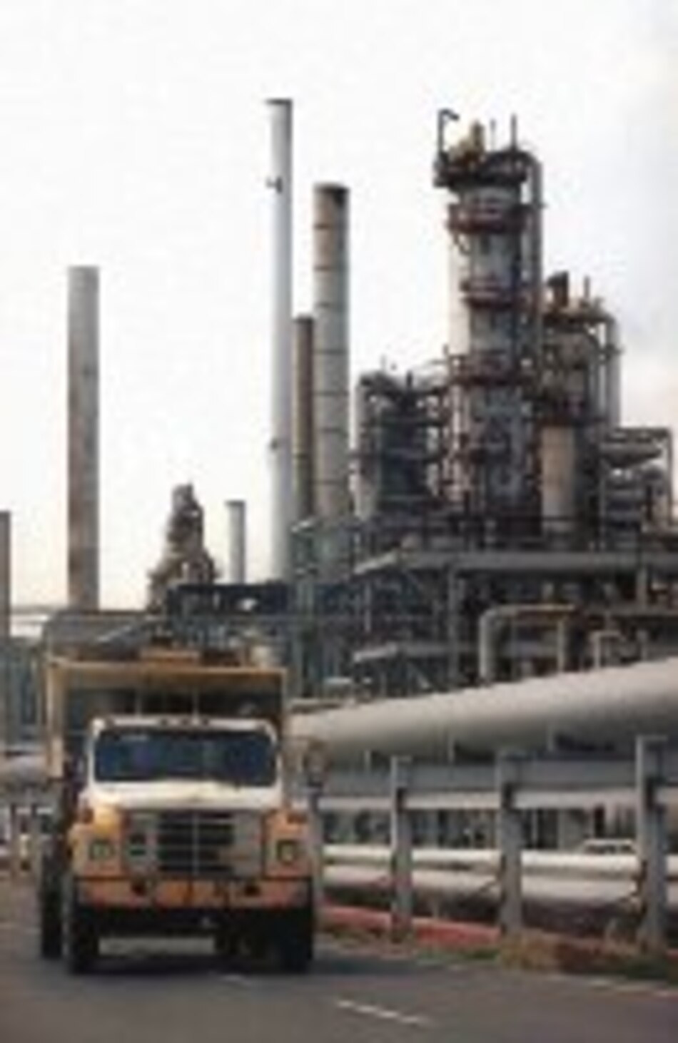 Bolivia niega operación de PDVSA