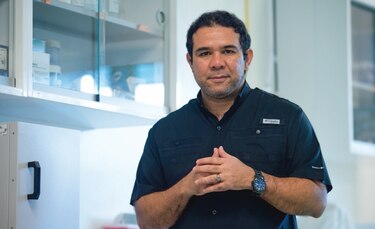 Indicasat-AIP brinda apoyo a la Universidad de Panamá para modernizar programa de entomología     