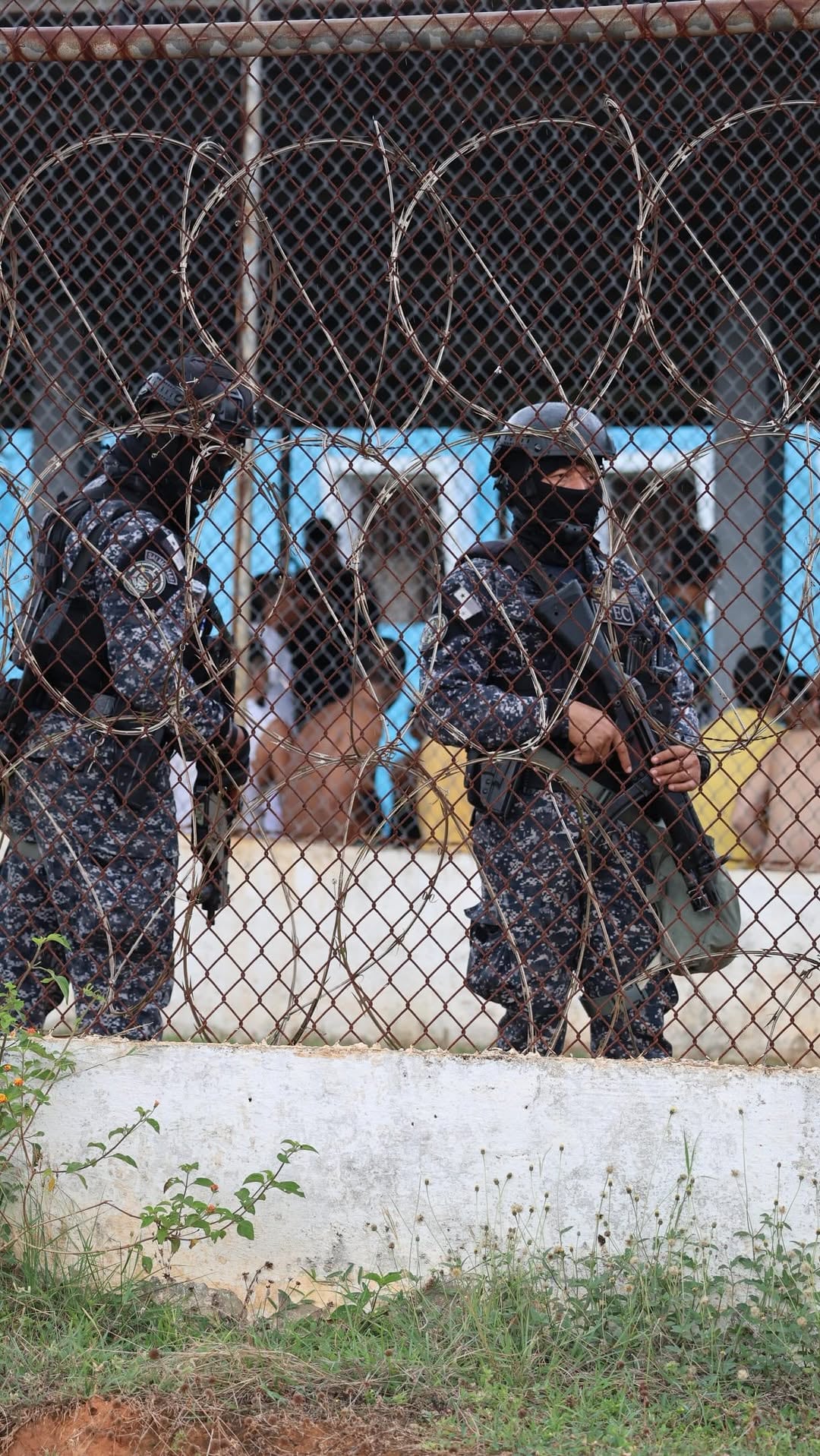 Los cuerpos de seguridad activaron la búsqueda de los reos.
Cortesía