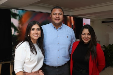 Panamá se posiciona como destino para inversiones en ‘e-commerce’, semiconductores y educación