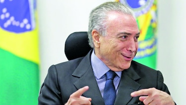 Michel Temer insiste en mantener la presidencia