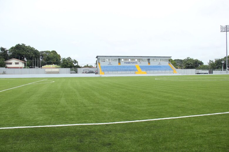 Muquita Sánchez y Los Milagros le dirán adiós a sus viejas y abusadas gramas sintéticas