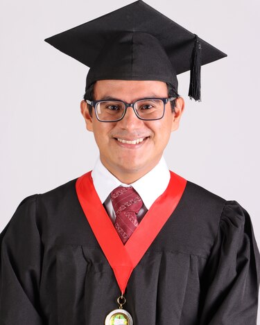 La Universidad de Panamá presenta a los graduados de su Facultad de Derecho y Ciencias Políticas