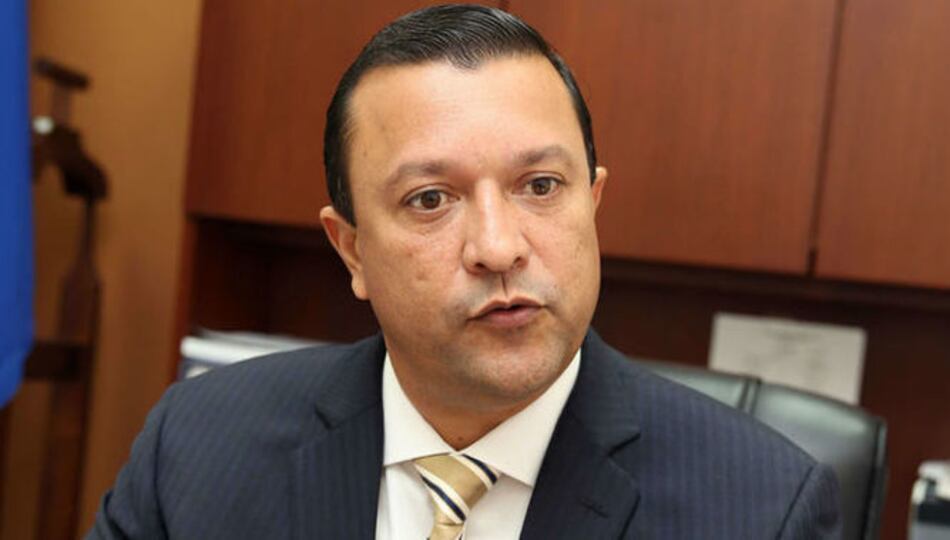 Fiscalía anticorrupción pospone indagatoria a Edwin Cárdenas