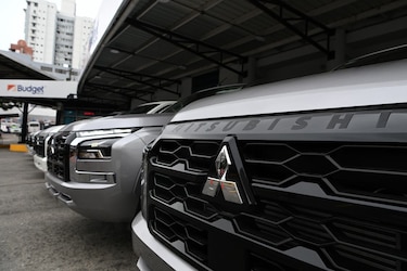 Excel Panamá entrega nueva flota Mitsubishi a Budget Rent a Car