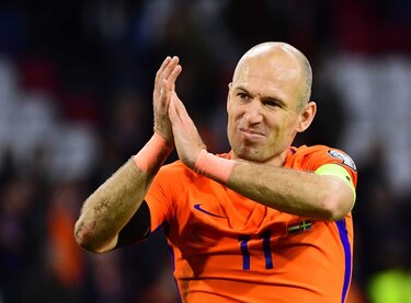 Sánchez, Bale y Dzeko, entre astros ausentes del Mundial