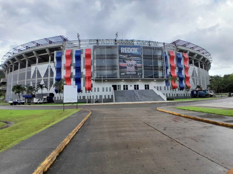 ‘No reportan ni un dólar’: director de Pandeportes acusa a federaciones de lucrar con bienes del Estado