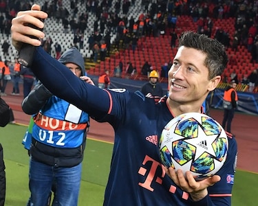 Lewandowski marca 4 goles en 15 minutos y entra en la historia de la Champions