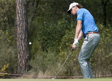 Pieters sigue liderando el Abierto de España