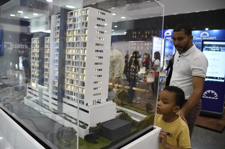 Mayor demanda de créditos para el agro, el comercio y los hogares impulsaron los préstamos bancarios en el primer semestre