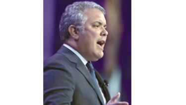 Duque denuncia en EU aproyo de Maduro a milicia Hezbolá