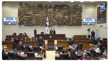 La Asamblea celebra una sesión especial por la visita del presidente de Paraguay