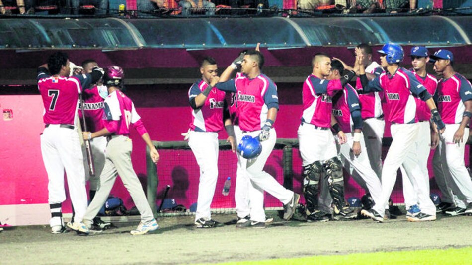 Tan cerca y tan lejos