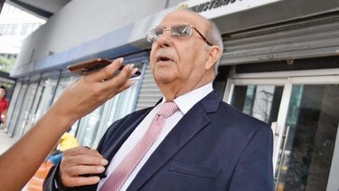 Fiscalía pide llamar a juicio al exrector Gustavo García de Paredes