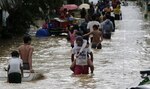 Tifón deja al menos 4 muertos y 25 mil evacuados en Filipinas