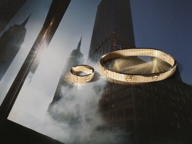 La flexibilidad del amor: Cartier reinventa un ícono