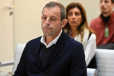 El expresidente del Barcelona niega lavado de dinero