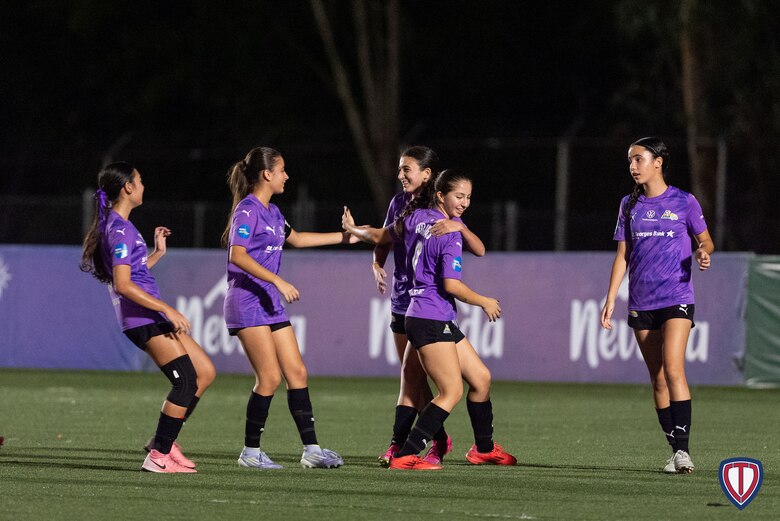 Duelo de potencias y sueños en juego en las semifinales de la Copa Talento Colegial