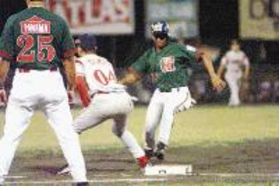 Randolph maniató a Herrera y Chiriquí comienza ganando