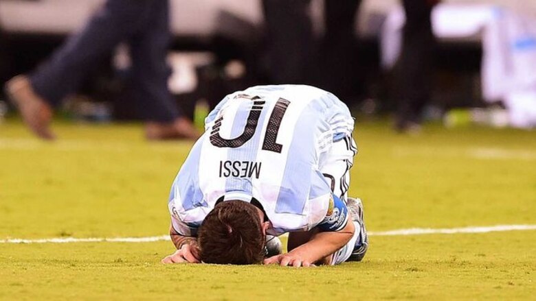 Lionel Messi y su padre, condenados a 21 meses de prisión; no irán a cárcel