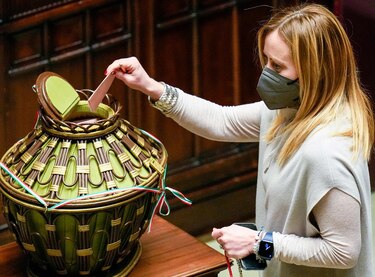 El Parlamento reelige a Sergio Mattarella como presidente de Italia