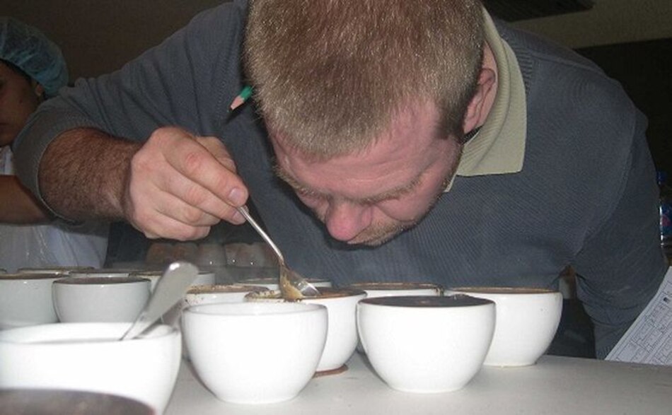 Café geisha rompe récord en subasta 'online'