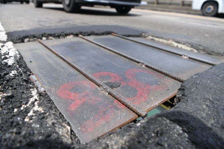 La eterna reparación cosmética del puente de las Américas a un costo de $106.2 millones