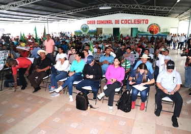 Debate de contrato minero: Expropiación de tierras, el temor de los pobladores y autoridades locales de Omar Torrijos Herrera