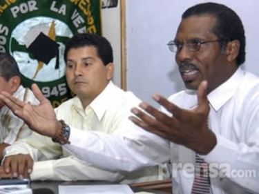 Docentes se declaran en estado de alerta