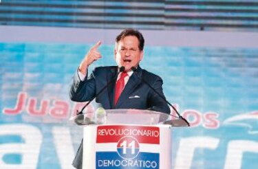 Arias y Martinelli atacan a Navarro