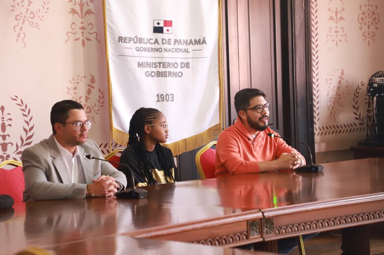 La historia de Marie: de la selva de Darién a ser la primera niña refugiada con pasaporte de Panamá