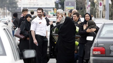 Mueren 66 personas tras estrellarse un avión en Irán