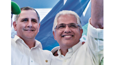 Blandón y Roux oficializan alianzas para elecciones de 2019