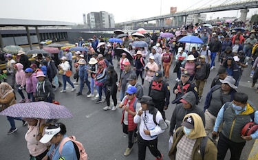 Maestros mexicanos acuerdan continuar huelga nacional y reforzar protestas en el Mundial 2026