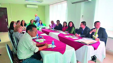 Comisión evaluará norma vigente para adopciones