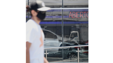 Venta de automóviles repuntó en marzo, pero el primer trimestre fue negativo 
