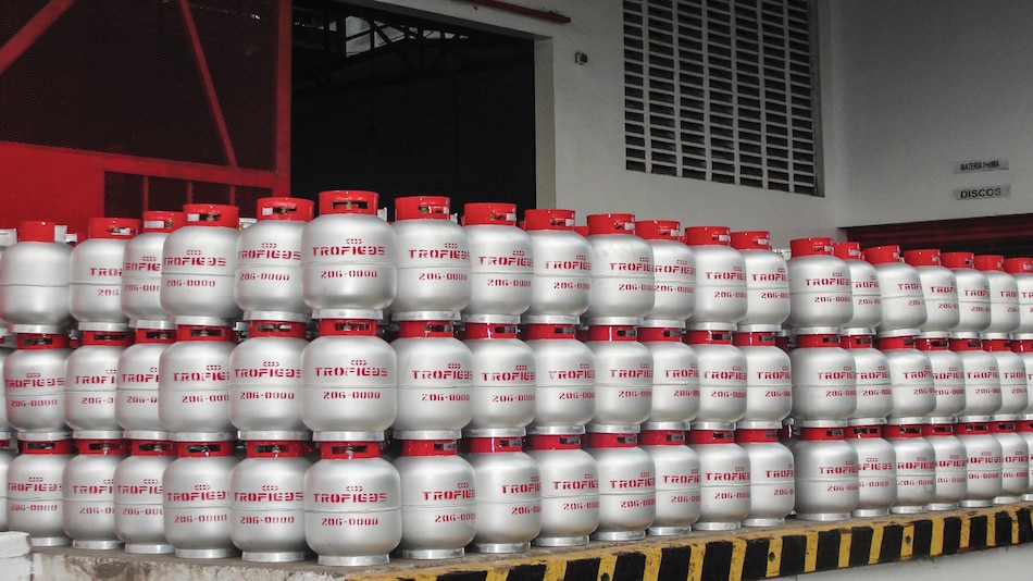 Cierres de vías afectan abastecimiento de generadoras de energía, potabilizadoras y plantas de envasado de gas