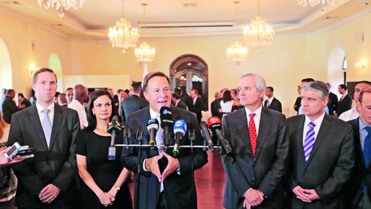 El presidente Juan Carlos Varela y parte de su gabinete participaron en la reunión de la Comisión de Alto Nivel Presidencial para la Defensa de los Servicios Internacionales y Financieros,